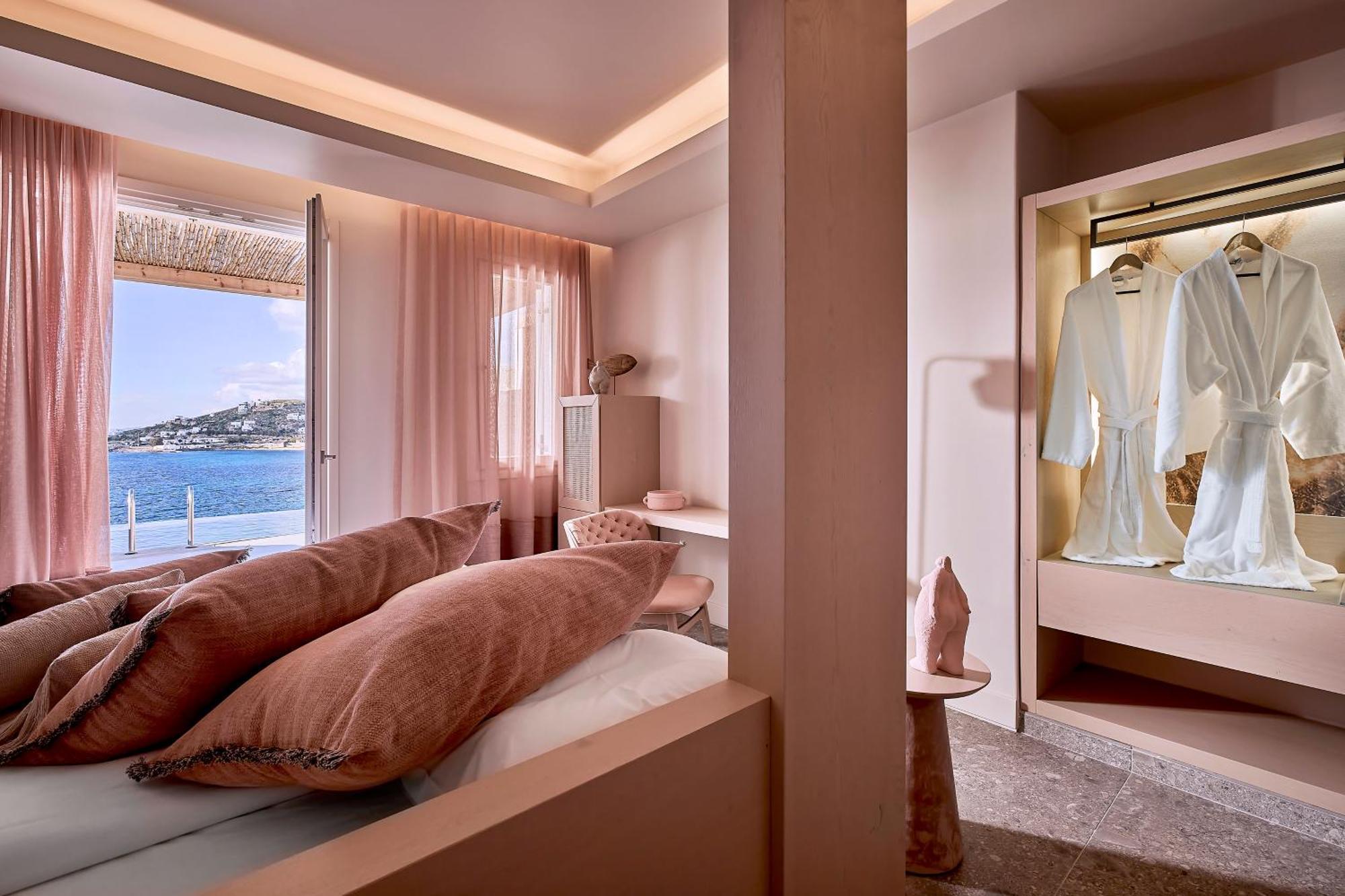 Amazon Mykonos Suites & Spa Agios Ioannis Diakoftis Buitenkant foto